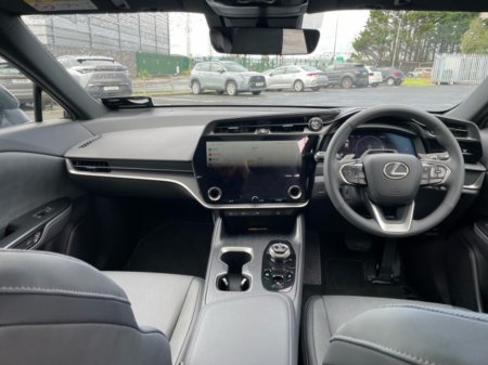 2026 Lexus RZ - photo 8