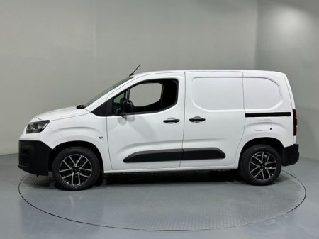 2023 Fiat Doblo - photo 4