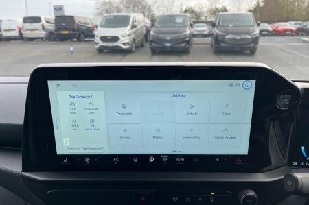 2025 Ford Transit Custom - photo 26