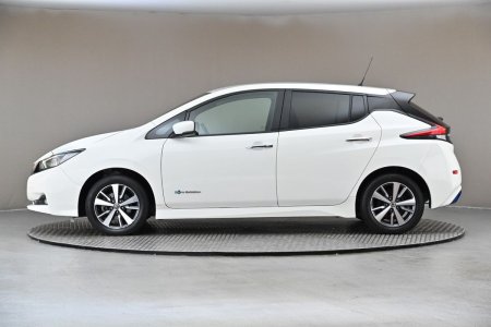 2020 Nissan Leaf - photo 11