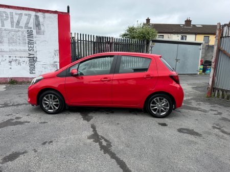 2016 Toyota Yaris - photo 4