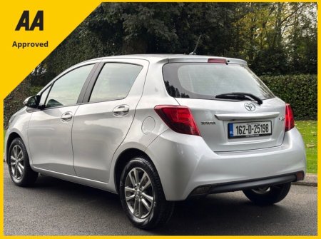 2016 Toyota Yaris - photo 3