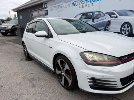 2014 Volkswagen Golf - photo 4
