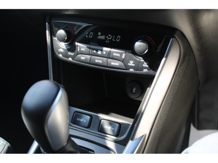 2027 Suzuki SX4 S-Cross - photo 13