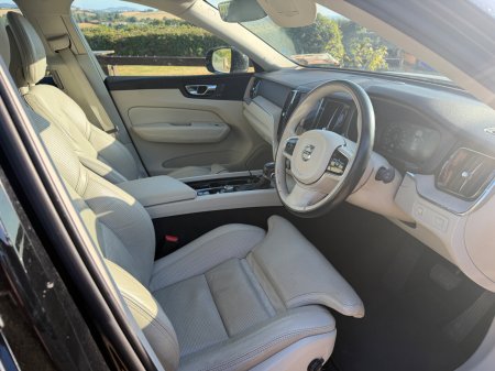 2017 Volvo XC60 - photo 14