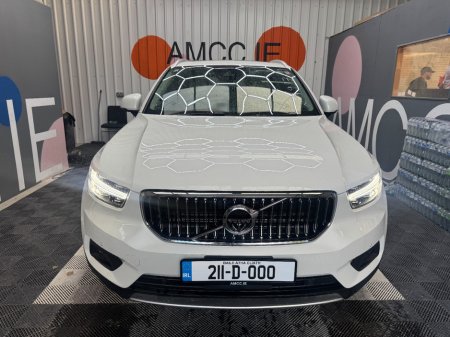 2021 Volvo XC40 - photo 2
