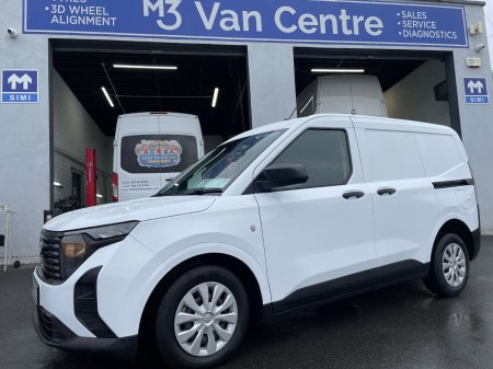 2024 Ford Transit Courier