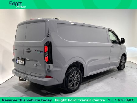 2025 Ford Transit Custom - photo 9
