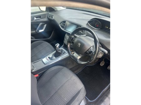 2014 Peugeot 308 - photo 10