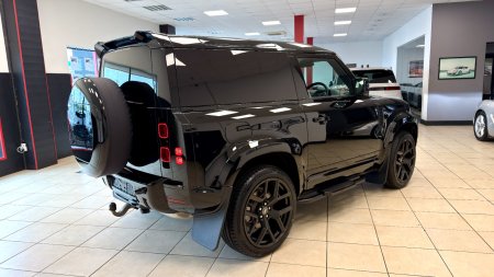 2025 Land Rover Defender - photo 16