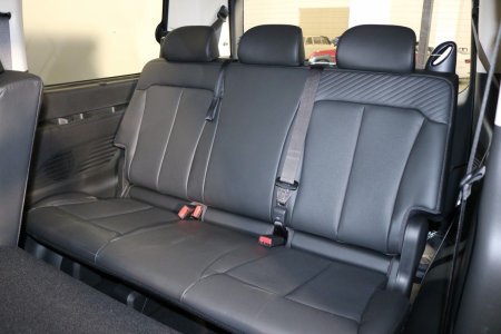 2027 Hyundai Staria - photo 14