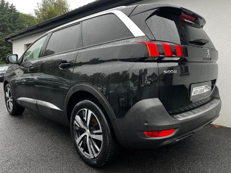 2020 Peugeot 5008 - photo 4