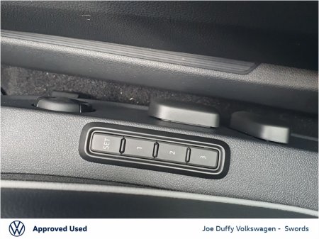 2026 Volkswagen Golf - photo 17