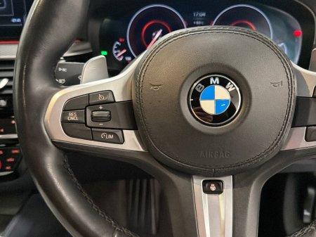 2019 BMW 5-Series - photo 17
