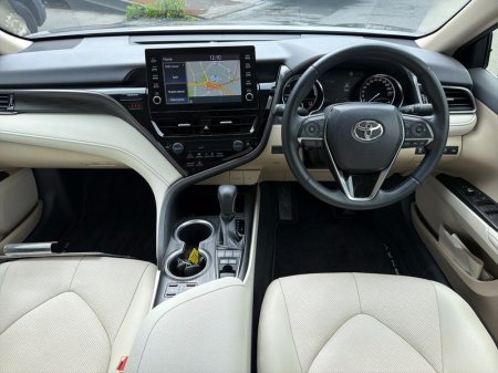 2023 Toyota Camry - photo 8