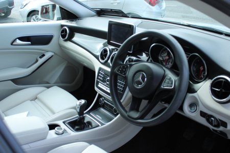 2017 Mercedes-Benz CLA - photo 6