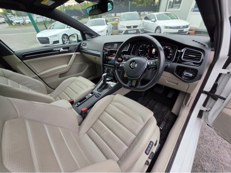 2019 Volkswagen Golf - photo 3