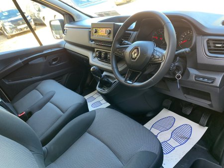 2023 Renault Trafic - photo 14