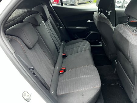 2022 Peugeot 2008 - photo 8