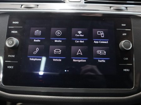 2020 Volkswagen Tiguan - photo 20