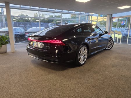 2021 Audi A7 - photo 2