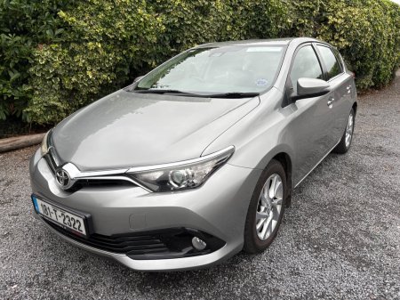 2018 Toyota Auris 1.4 D-4D (90) 5Dr Luna