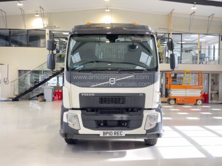 2021 VOLVO FL 250 - photo 2