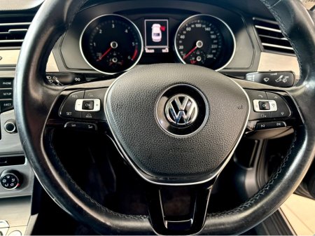 2016 Volkswagen Passat - photo 13