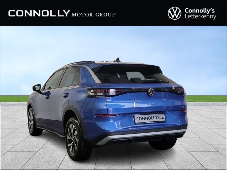 2026 Volkswagen T-Roc - photo 2