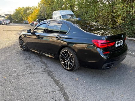 2017 BMW 7-Series - photo 6