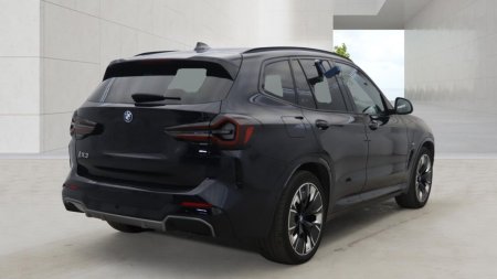 2022 BMW iX3 - photo 4