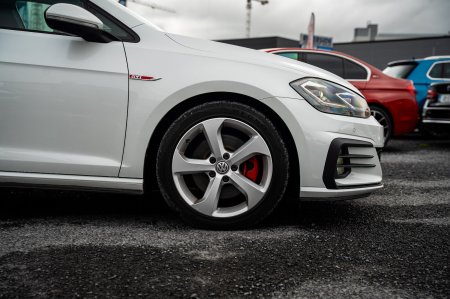 2019 Volkswagen Golf - photo 11