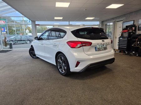 2020 Ford Focus - photo 7