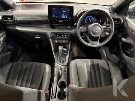 2025 Toyota Yaris - photo 12