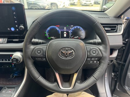 2023 Toyota RAV4 - photo 8