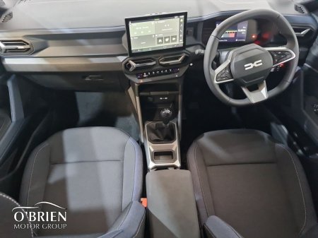 2025 Dacia Bigster - photo 2