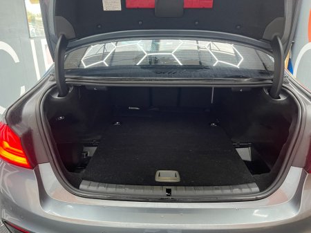 2021 BMW 5-Series - photo 7