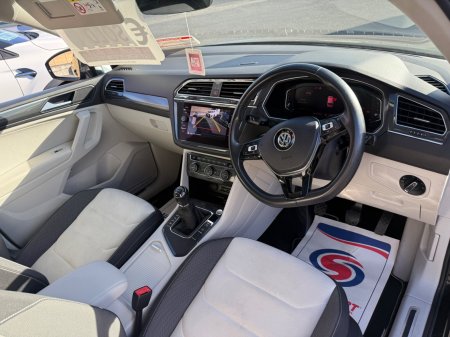 2019 Volkswagen Tiguan - photo 12