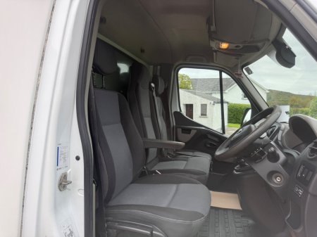 2016 Nissan NV400 - photo 16