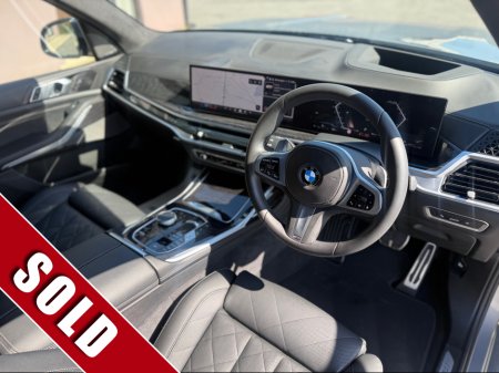 2025 BMW X7 - photo 24