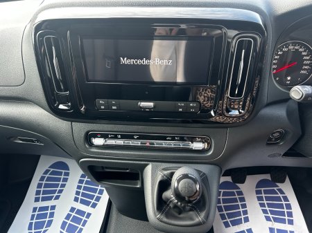 2026 Mercedes-Benz Vito - photo 10