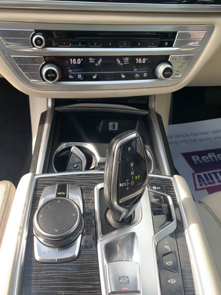 2016 BMW 7-Series - photo 16