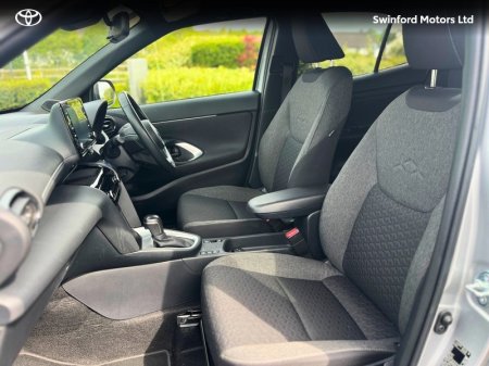 2024 Toyota Yaris Cross - photo 7