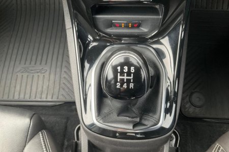 2017 Ford Fiesta - photo 28