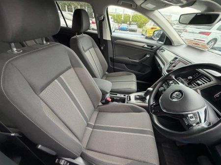 2021 Volkswagen T-Roc - photo 15