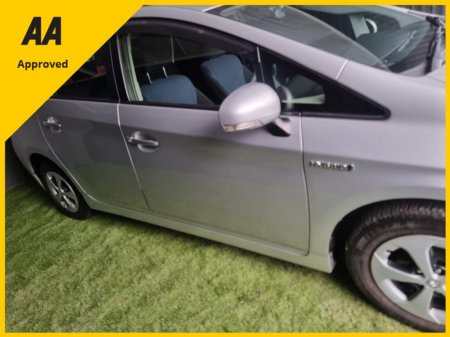 2014 Toyota Prius - photo 5