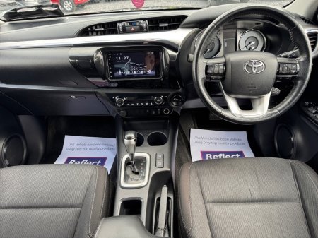 2021 Toyota Hilux - photo 13