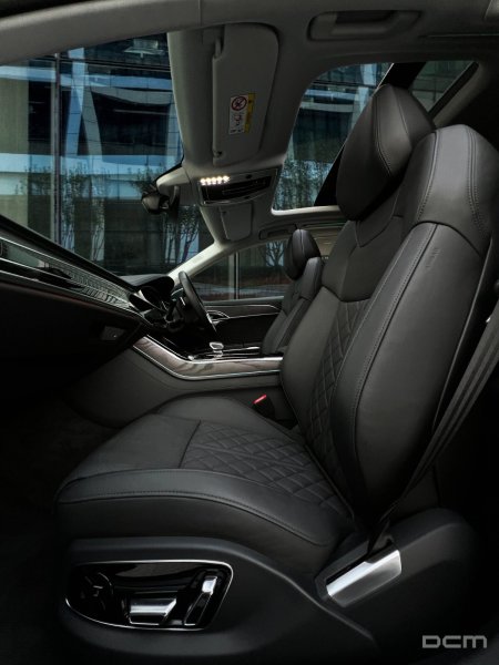 2023 Audi A8 - photo 14