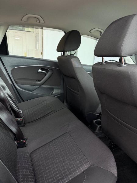 2015 Volkswagen Polo - photo 18