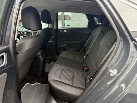 2021 Kia Ceed - photo 26